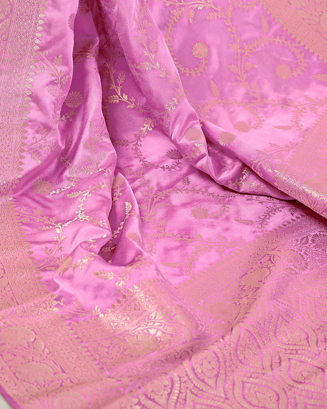 Orchid Banarasi Silk Saree with Floral Vine Jaal Weaves