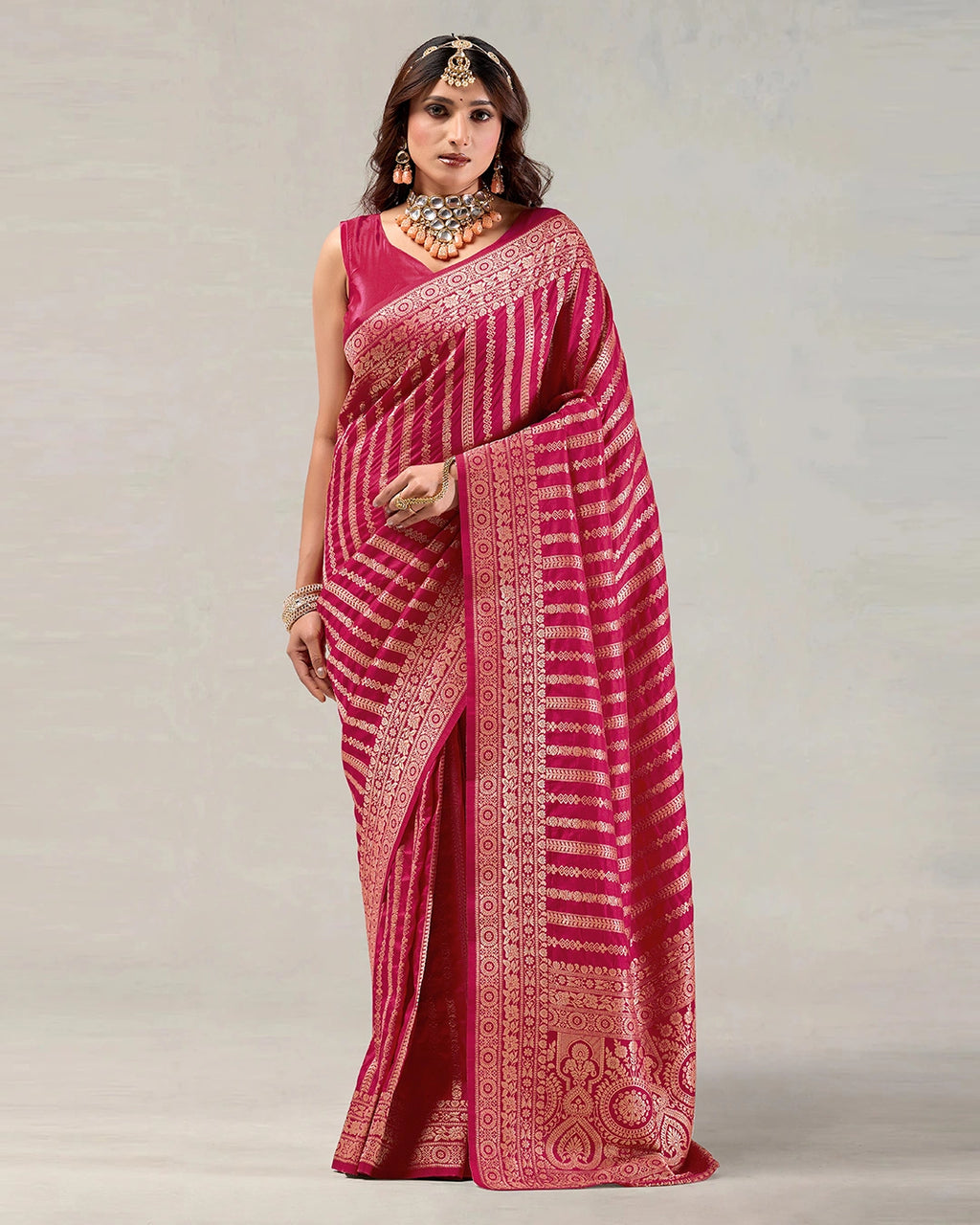 Rani Pink Banarasi Silk Saree with Traditional Weaving and Grand Pallu