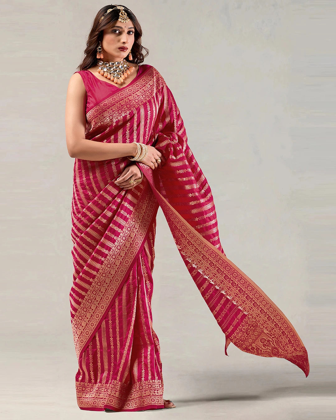 Rani Pink Banarasi Silk Saree with Traditional Weaving and Grand Pallu