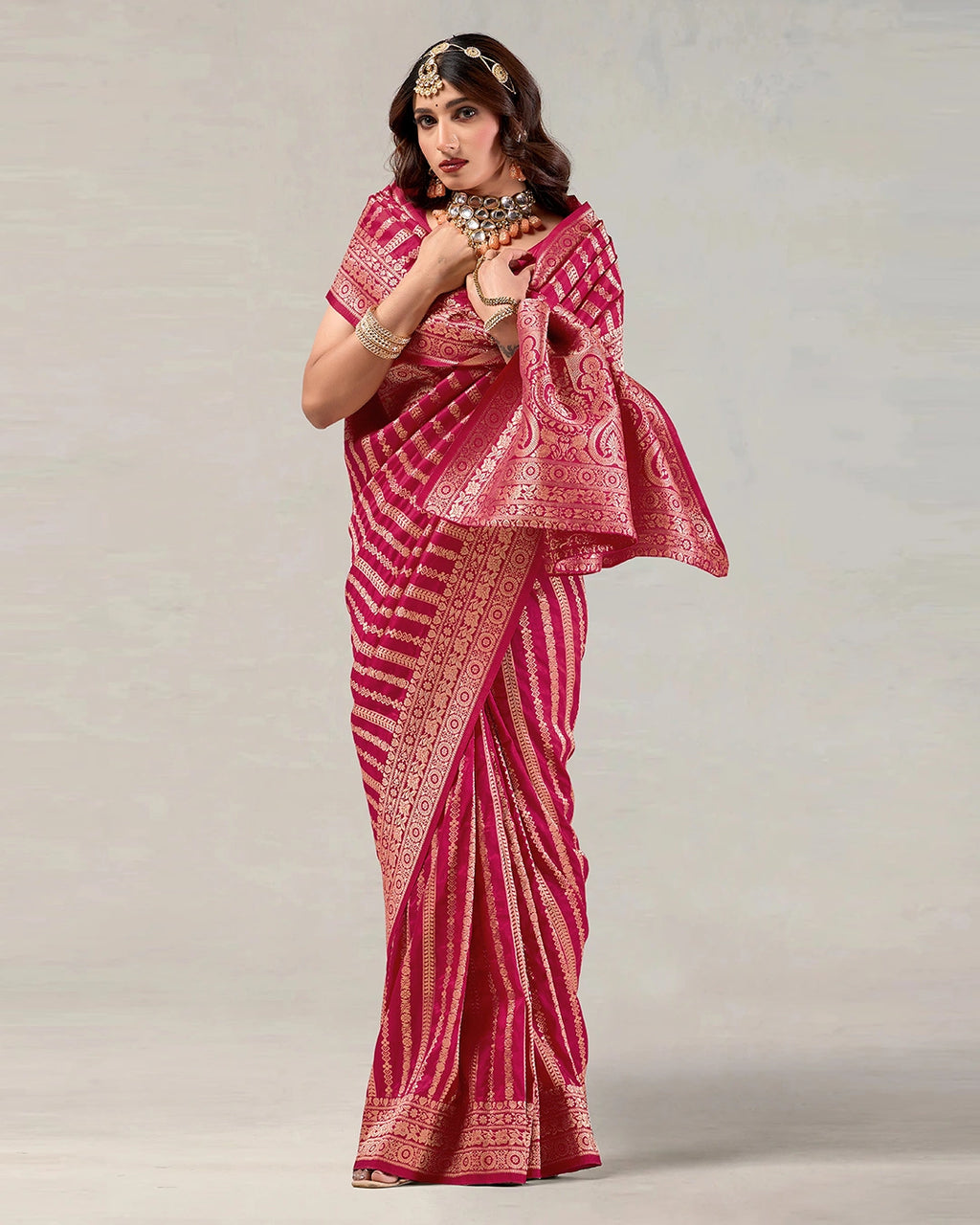 Rani Pink Banarasi Silk Saree with Traditional Weaving and Grand Pallu