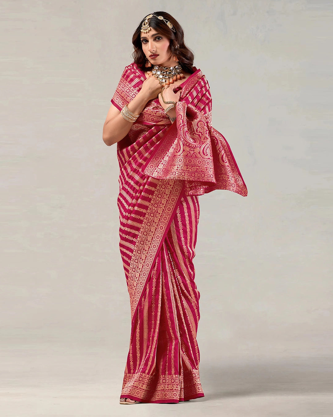 Rani Pink Banarasi Silk Saree with Traditional Weaving and Grand Pallu