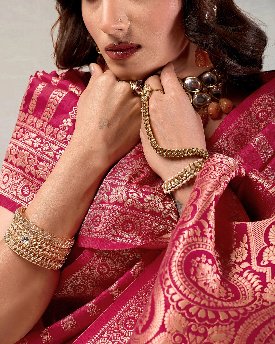 Rani Pink Banarasi Silk Saree with Traditional Weaving and Grand Pallu