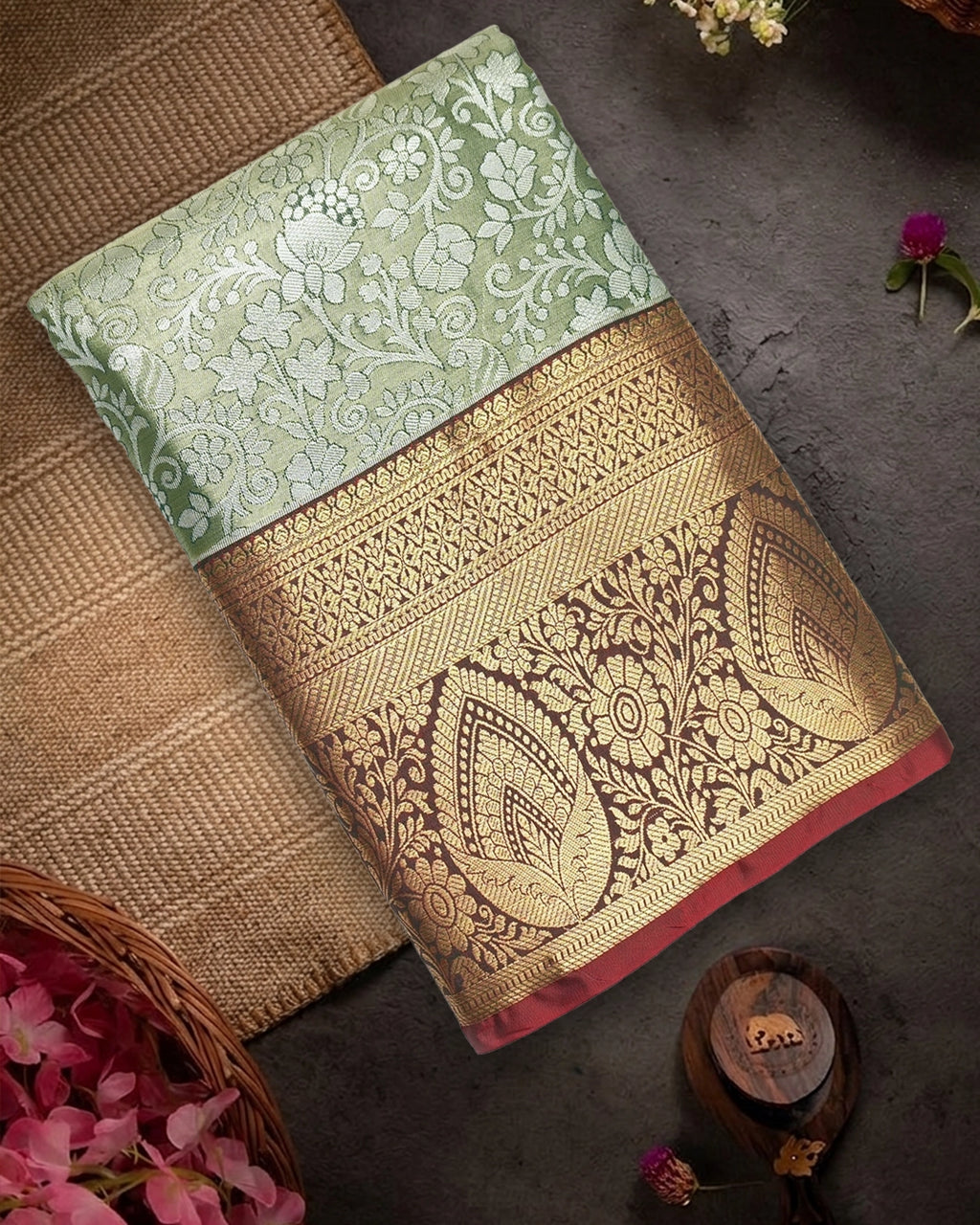 Green Kanjivaram Silk Saree with Floral Jaal and Rich Border with Paisley Weaving
