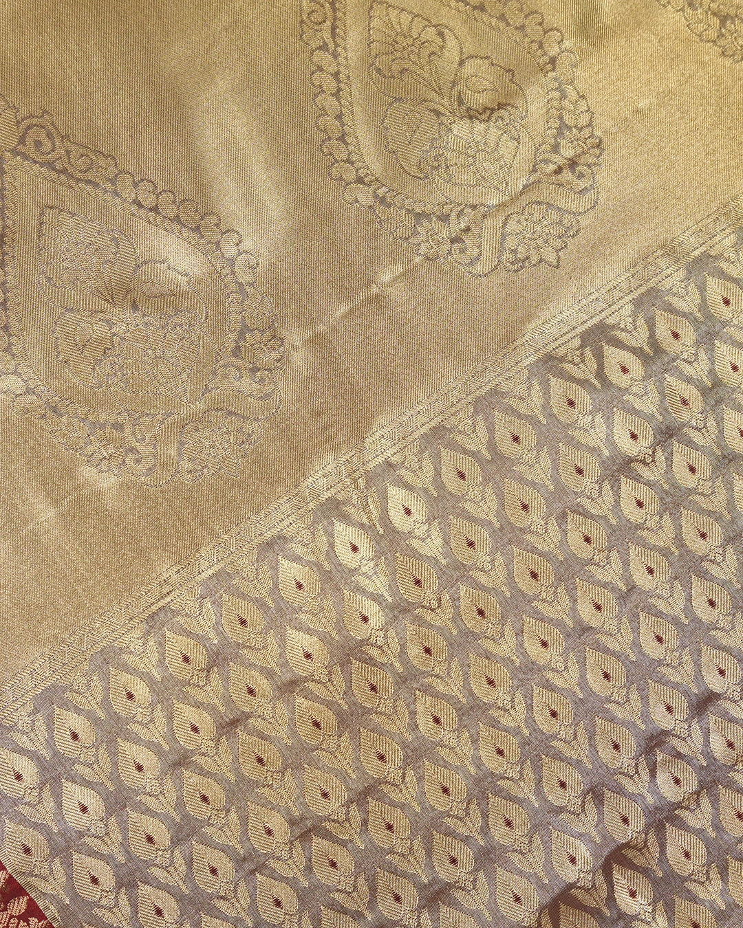 Champagne Beige Kanjivaram Silk Saree with Maroon Border and Floral Weaving