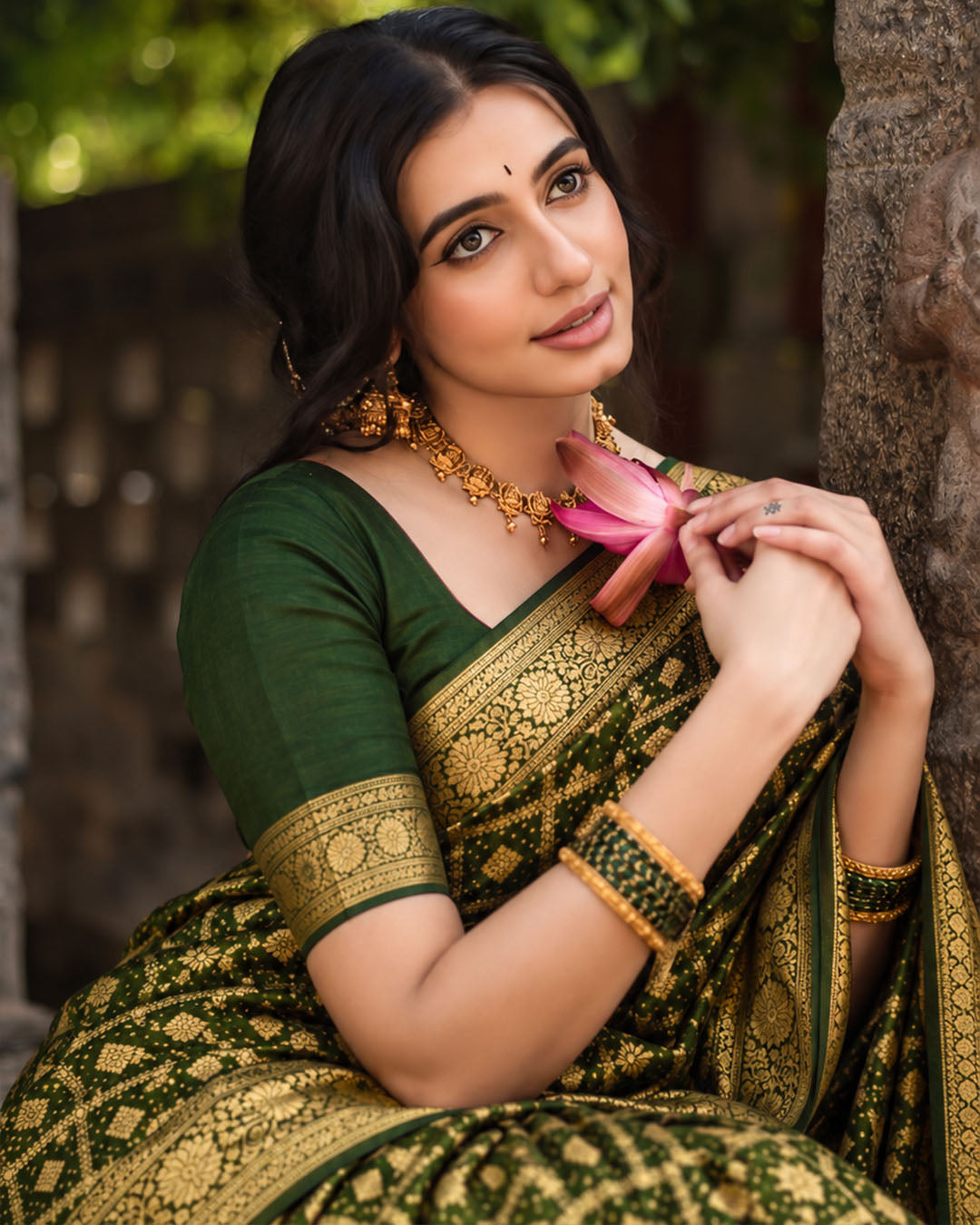 100% Pure Khaddi Georgette Dark Green Saree with Bandhej Weaves