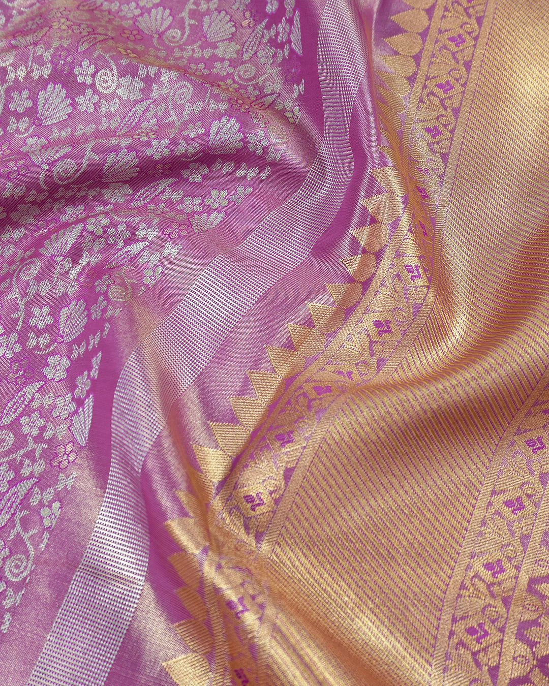Lilac Kanjivaram Silk Saree with Intricate Floral Zari Motifs and Rich Pallu