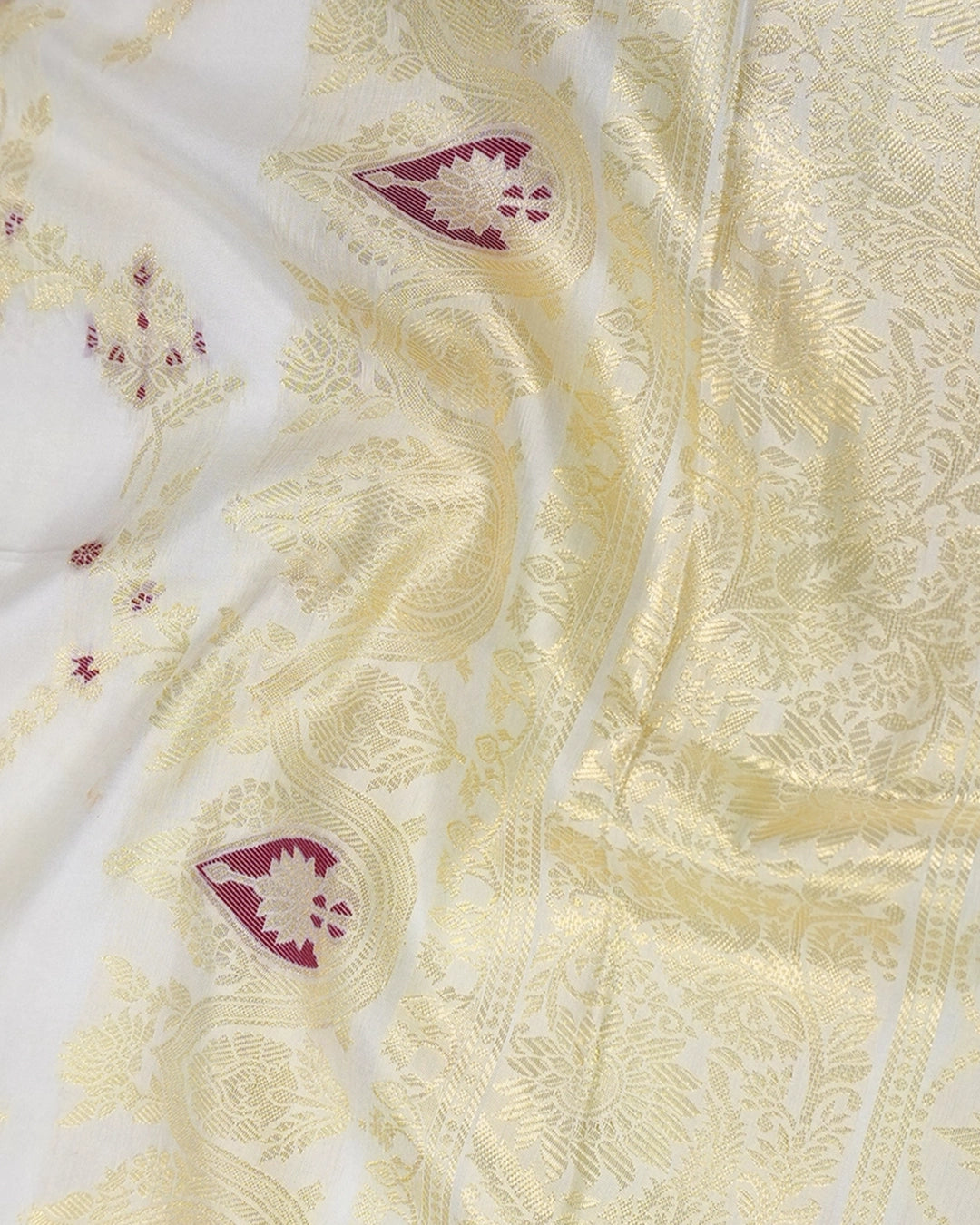 Ivory Banarasi Silk Saree with Delicate Vine and Detailed Meenakari Floral Weaves