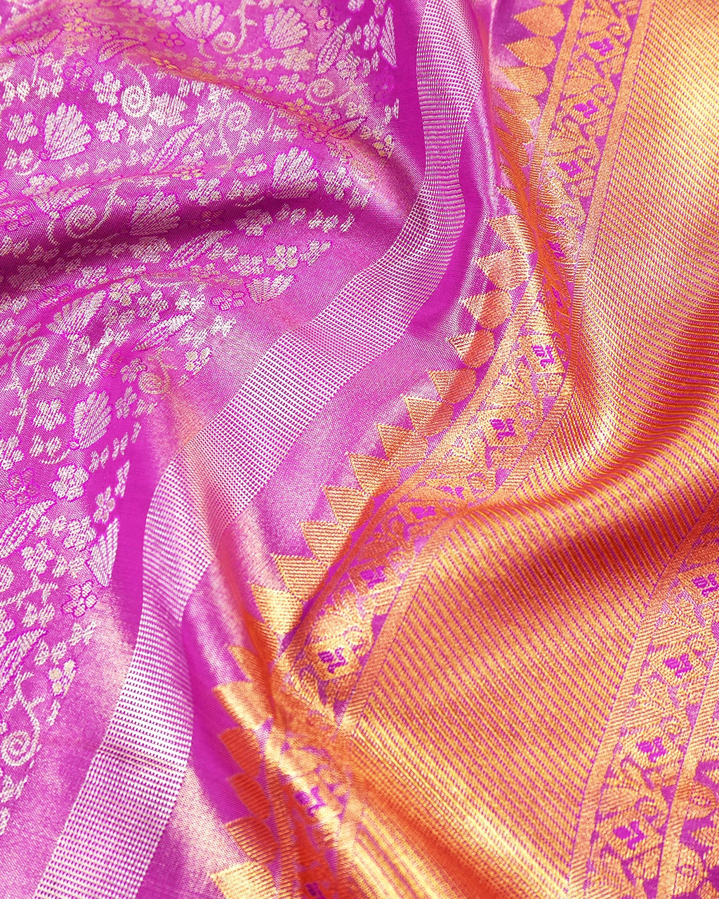 Lilac Kanjivaram Silk Saree with Intricate Floral Zari Motifs and Rich Pallu