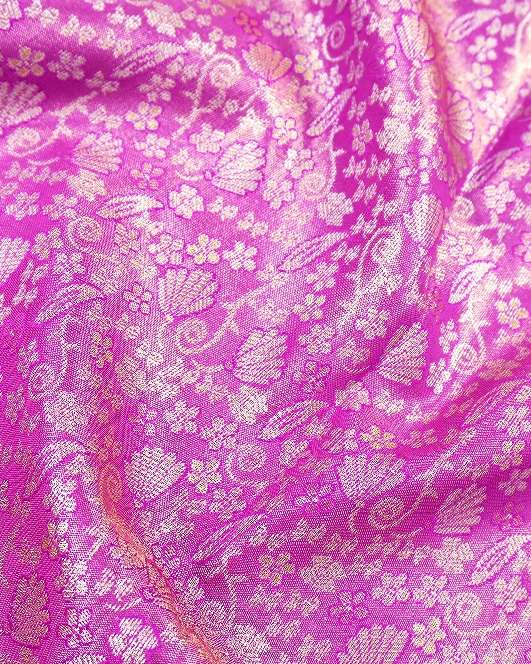 Lilac Kanjivaram Silk Saree with Intricate Floral Zari Motifs and Rich Pallu