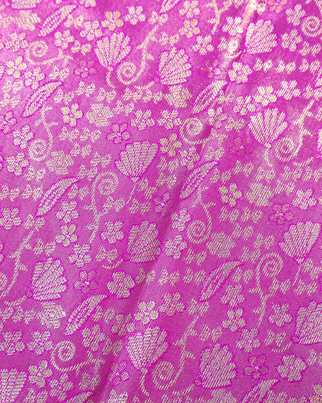 Lilac Kanjivaram Silk Saree with Intricate Floral Zari Motifs and Rich Pallu