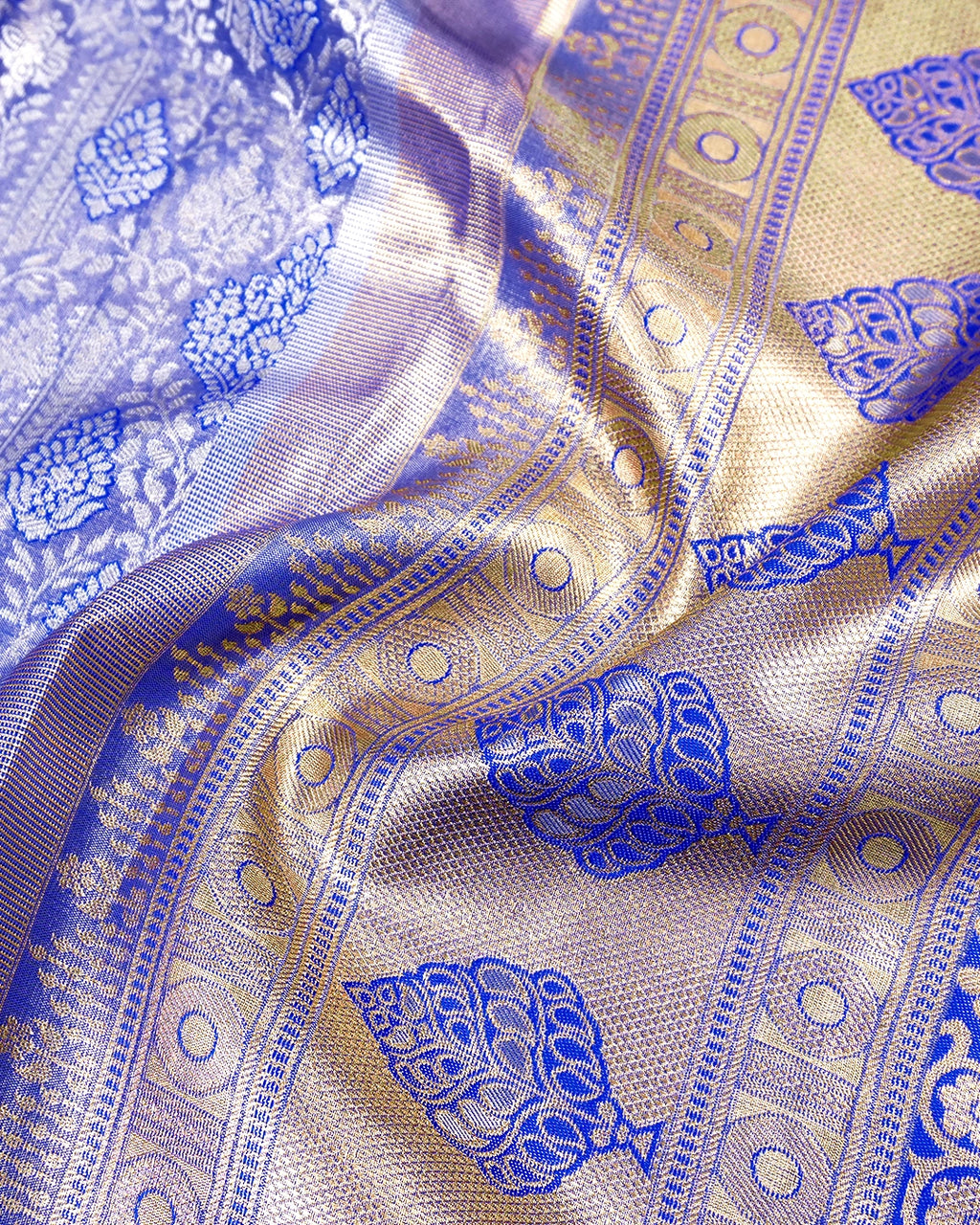Blue Kanjivaram Silk Saree with Artistic Paisley Zari Border