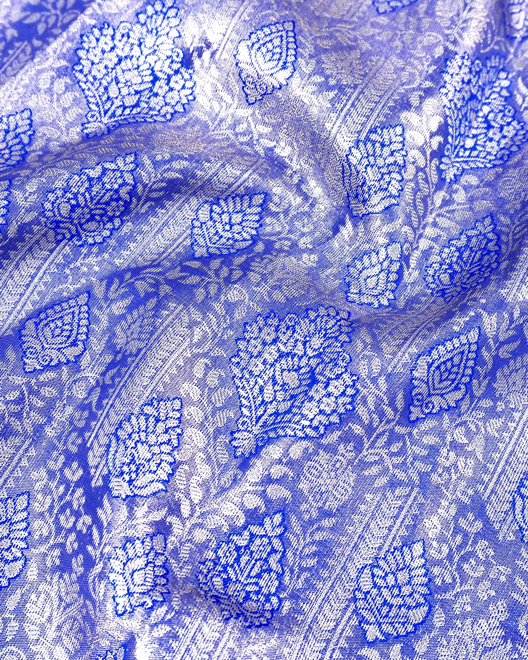 Blue Kanjivaram Silk Saree with Artistic Paisley Zari Border