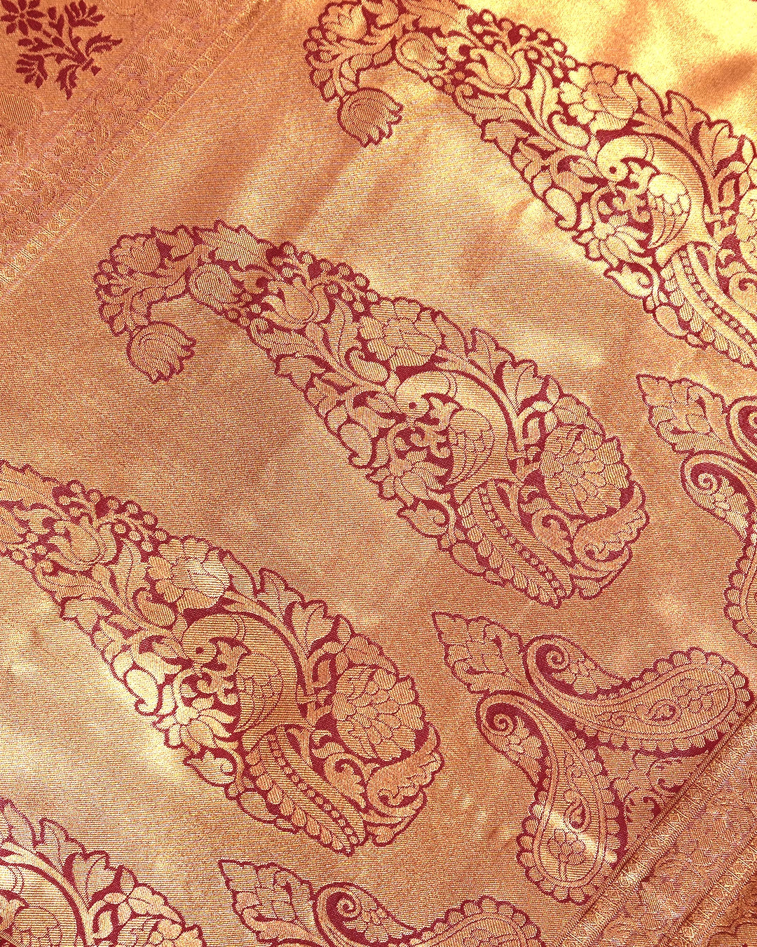 Red Kanjivaram Silk Saree with Floral Zari and Rich Contrast Border