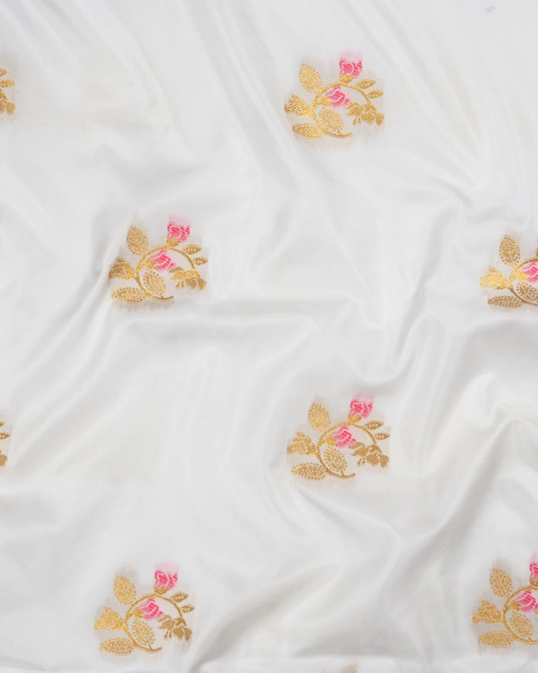 White Banarasi Silk Saree with Detailed Botanical Floral Meenakari Jaal Weaves