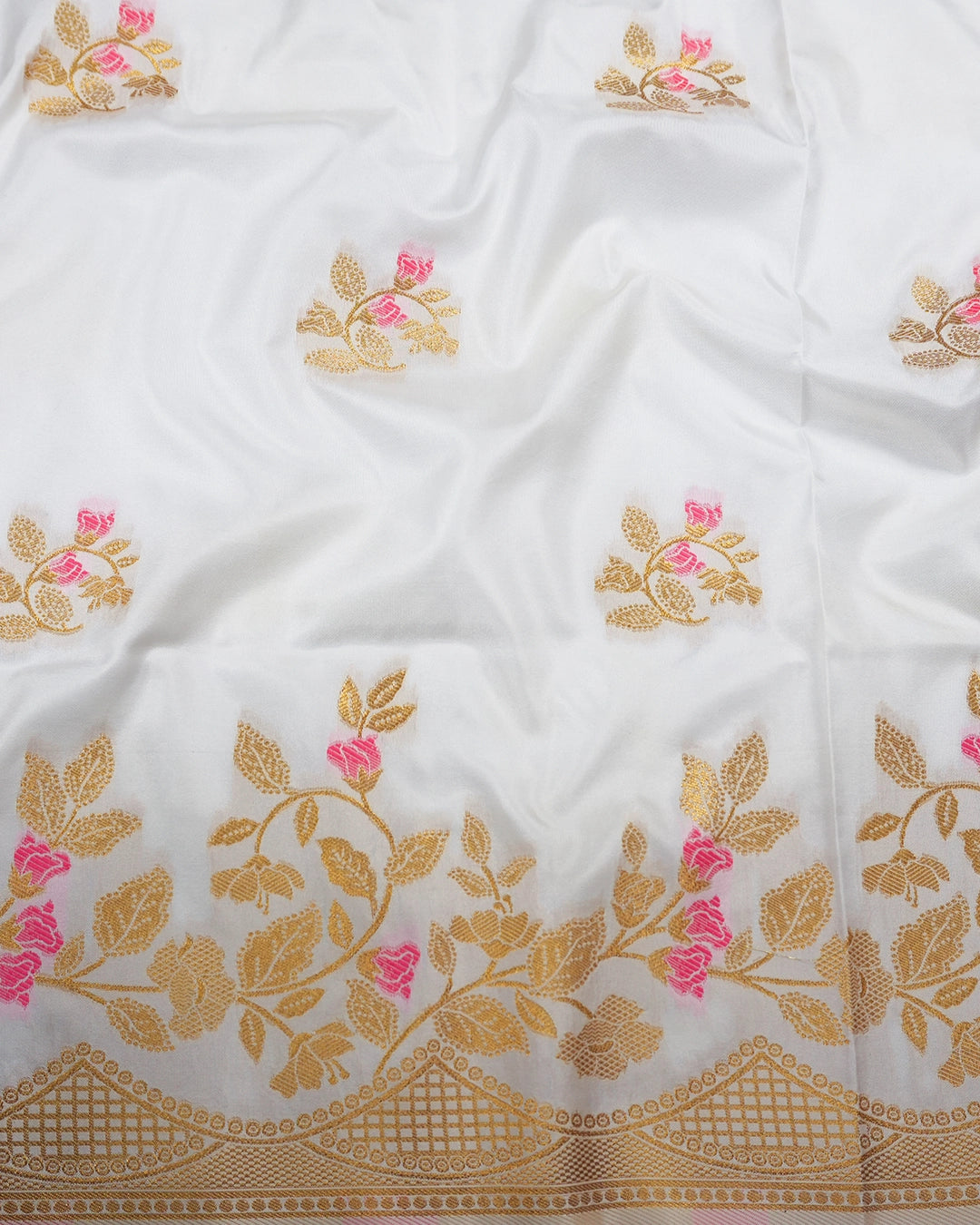 White Banarasi Silk Saree with Detailed Botanical Floral Meenakari Jaal Weaves