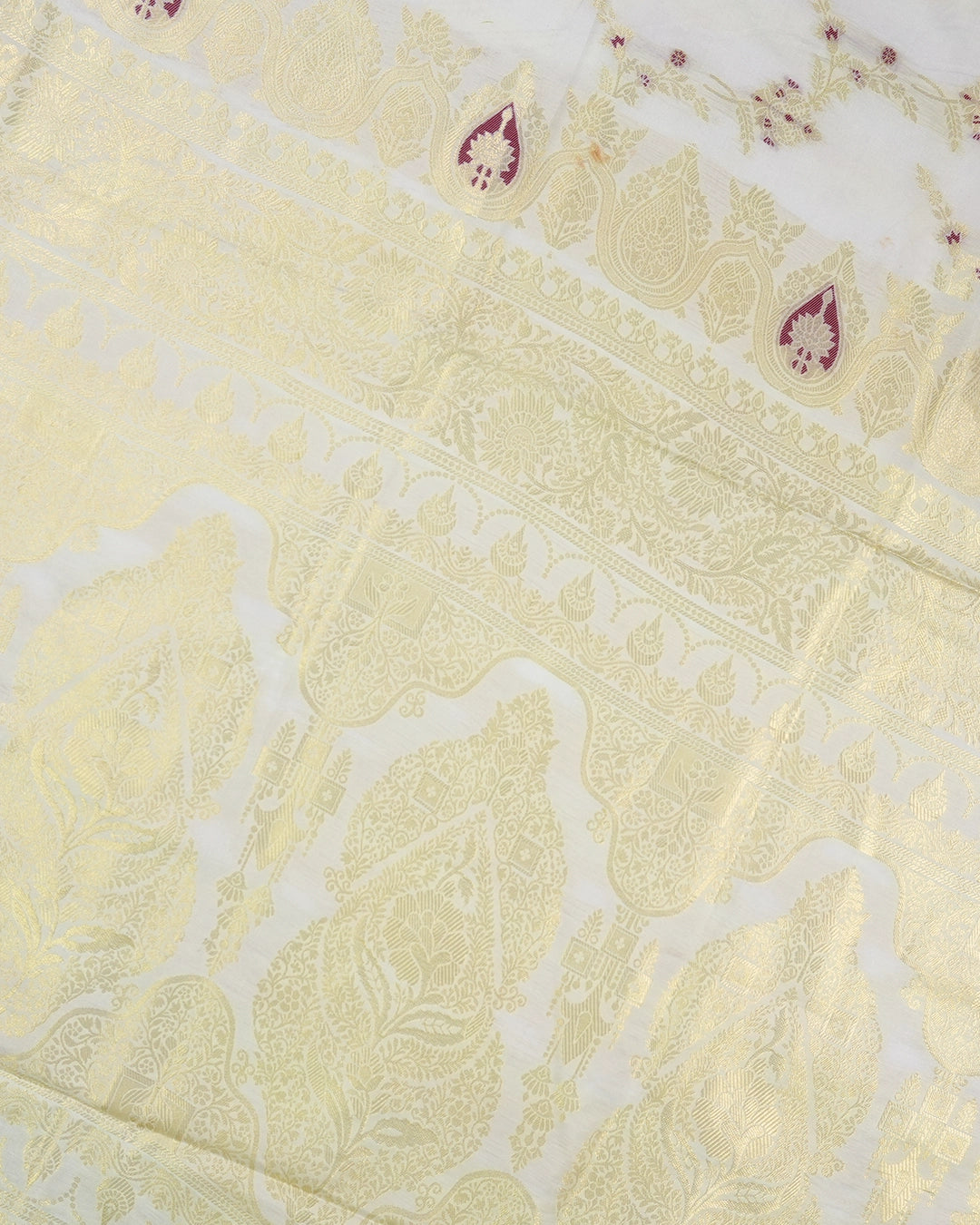 Ivory Banarasi Silk Saree with Delicate Vine and Detailed Meenakari Floral Weaves