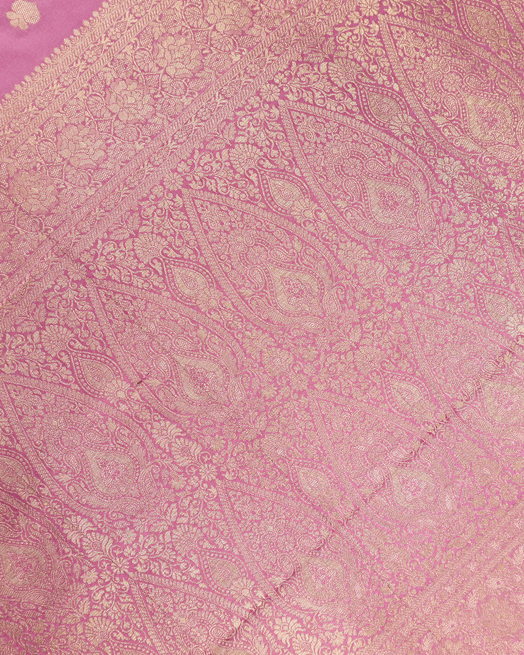 Orchid Pink Banarasi Silk Saree Highlighting Fine Floral Medallion Butis Weaves