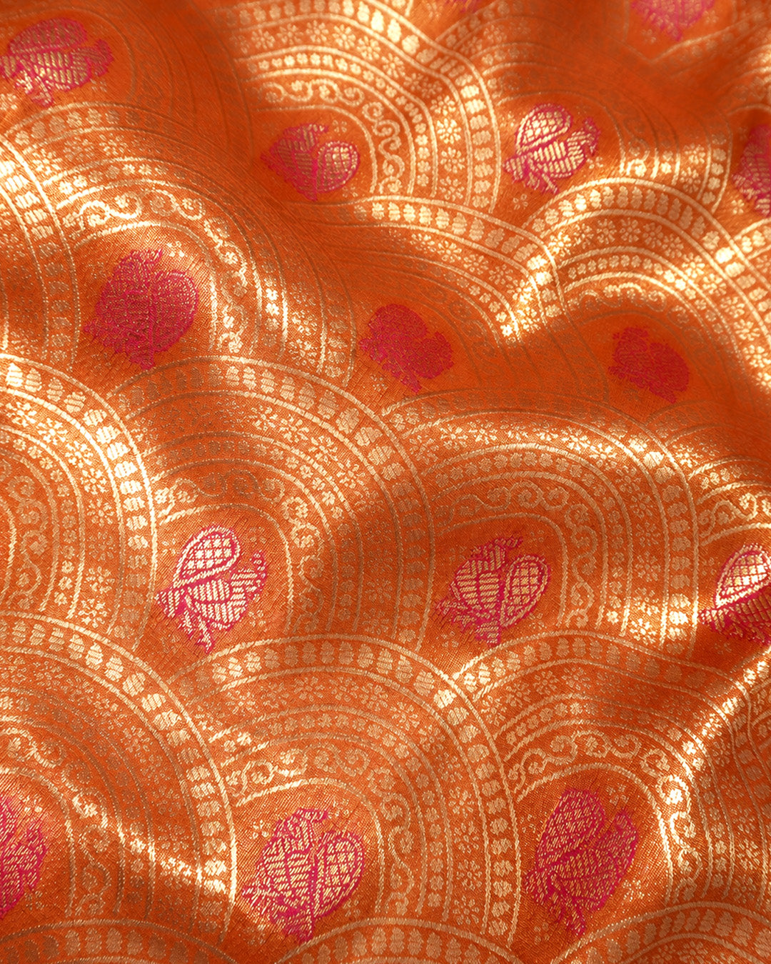 Peach Orange Kanjivaram Silk Saree with Rich Gold Zari Archway Weaving
