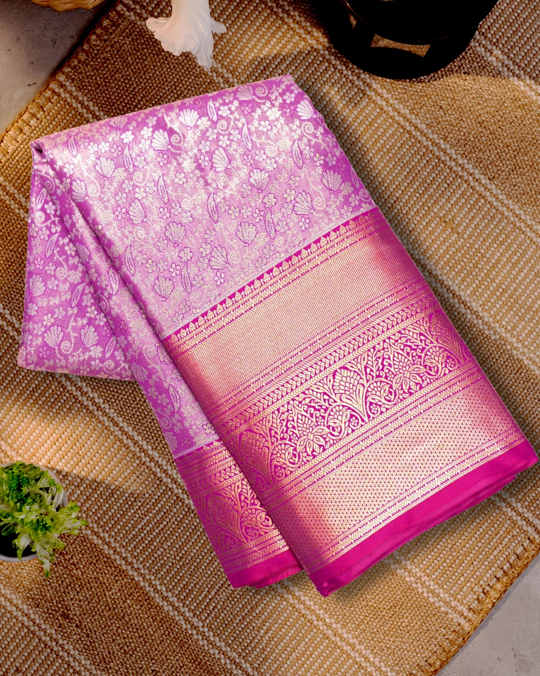 Lilac Kanjivaram Silk Saree with Intricate Floral Zari Motifs and Rich Pallu
